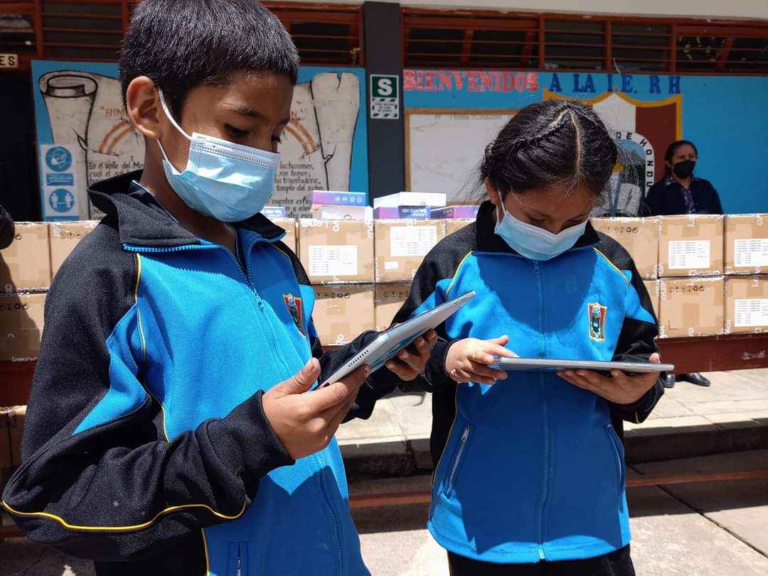 Continúan entrega de tablets en Chavín: INSTITUCIÓN EDUCATIVA N° 86349 “REPÚBLICA DE HONDURAS” RECIBE 526 TABLETS DE ÚLTIMA GENERACIÓN