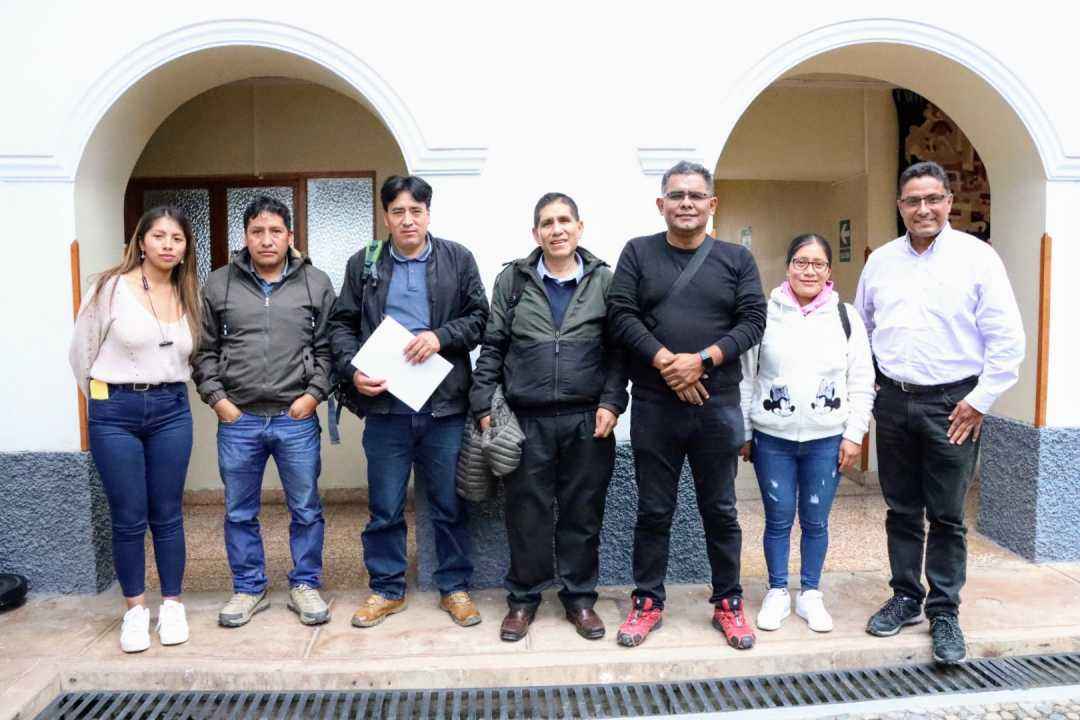 Autoridades de Ayash Huaripampa, Antamina y UGEL Huari coordinan acciones para mejora de los aprendizajes